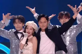 芒果晚会：金晨跳舞太仙，言承旭宛若少年，大湾区哥哥情怀杀绝了图片