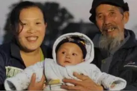 当年轰动全村，73岁老大爷重金娶小自己50岁的女孩，现在怎么样了图片