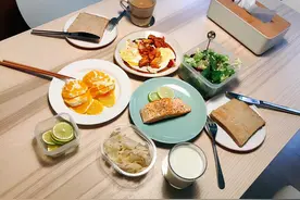 为什么医生说早上吃这3种早餐？“面包”上榜，望你早点明白图片