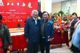 哲夫：玉米地里掰棒子图片