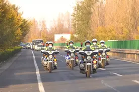 最高礼遇！英雄回家图片