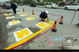 宜春推进老旧小区改造，着力解决违规占用和堵塞消防车通道问题图片