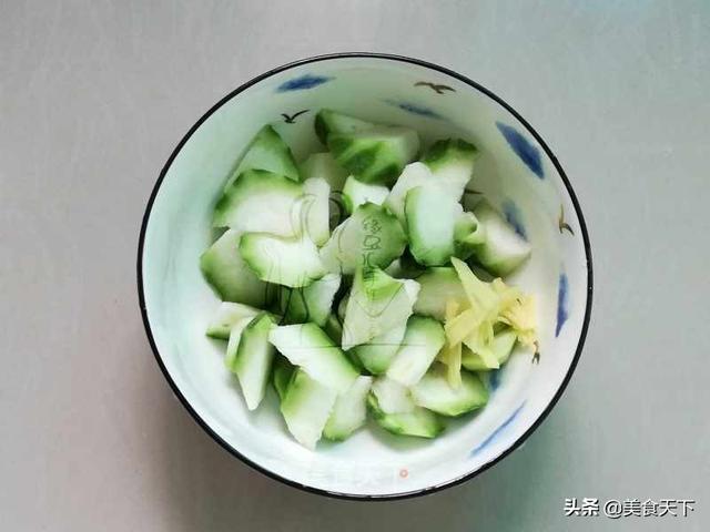 芋头的8种吃法！软糯入味，下饭又解馋，做一大盘都不够吃