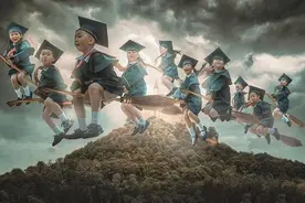 "另类"幼儿园毕业照，制作精良仪式感满满，网友：都是有钱人图片