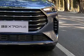 过年回家倍有面子！试驾捷途X70 PLUS图片