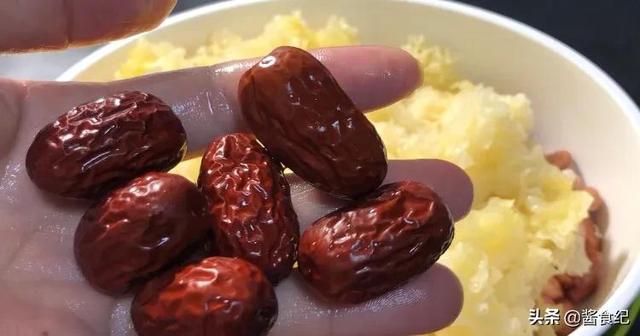 燕窝和南瓜可以一起吃吗 2025年燕窝和南瓜可以一起吃吗宝宝