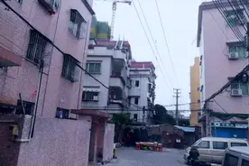 佛山一处无奈的城中村：街巷拥挤，房屋破旧，房东却说从不缺租客图片