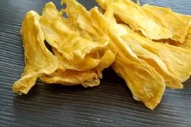 老左教你自制腐竹，1碗黄豆2碗水，纯绿色无添加，吃着放心图片