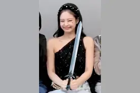 Jennie的一些表情包，暴躁姐妹赶快收藏哦图片