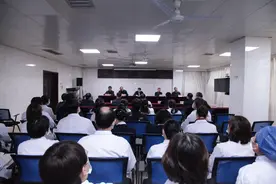 省妇幼保健院召开干部大会宣布委党组关于医院主要领导调整决定图片