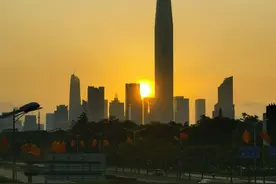 国庆期间的深圳深南大道，第一景观大道如此美景，难得一见！图片