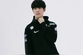 谈谈LOL行业的职业选手的门槛和背后的辛酸图片