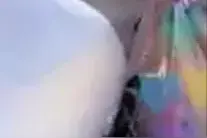 高迪突发车祸宾利被警cha撞废。小沈龙爆出被阻止韩国带货原因图片