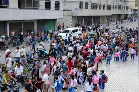 二胎入学高峰已到来：一年级30个班，孩子将进行“校区流浪”图片
