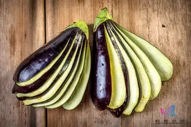 茄子不能这样吃，颜色越深越易中毒？很多人还蒙在鼓里图片