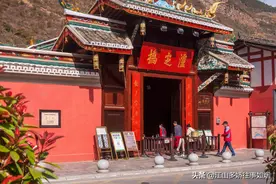 飞夺泸定桥勇士立大功，打天下坐江山，革命成功后授予军衔和职务图片