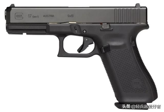 打丧尸用什么武器?来看看《活死人军团》的选择