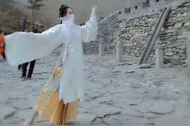 重磅 | 穿汉服游雁门关景区免门票啦！忻州、朔州游客更有额外特惠福利~喜欢的朋友们不要错过图片