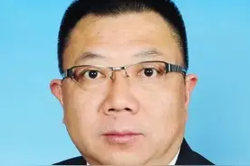 【名医坐诊】7月24日，邱明星 四川省人民医院泌尿外科主任图片