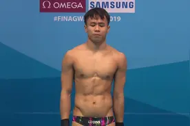 马来西亚非要超难度跳水，直接“拱”进水中，只拿到40分！视频封面