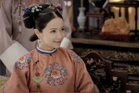 清朝妃嫔手上为何要戴手指套？不会不方便吗？知道真相后恍然大悟图片