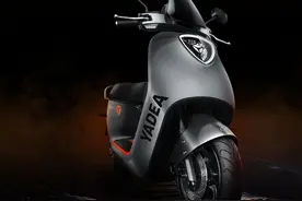 雅迪G100PRO高速电摩评测：搭载2400W轮毂电机，时速可达70km/h图片