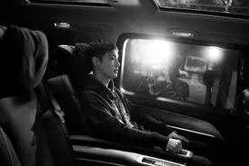 专访张艺兴：我有时候就是有点拧巴，需要找到一个平衡图片