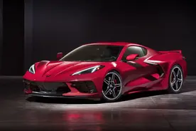 汽车太阳膜出现气泡的原因是什么，该如何解决呢？图片