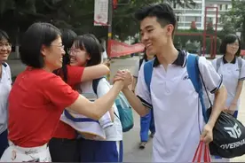 高考出题人在出题后藏在哪？连家人都联系不到，他们日子并不好过图片