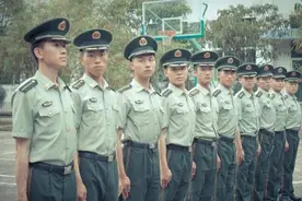 这三类大学不收学费，每月还给补贴图片