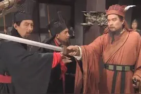 东汉末年：佩剑、掷剑、比剑、舞剑，为何剑退出战场后更加多彩图片