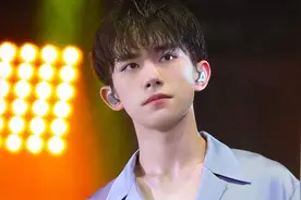 为什么五官好看的人，自拍反而会变丑？今天终于明白了图片