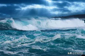 中越十年战争始末：越南伤亡11万，工业体系被摧毁，沦为最落后国图片