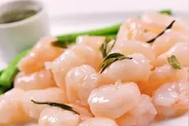 美食推荐：啤酒排骨、红烧海参、酸菜烧海鲈鱼、龙井虾仁的做法图片