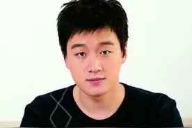 佟大为身边的两个女人：于明加和关悦，气质容貌都相差无几图片