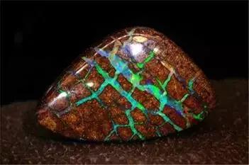 如果矿物会说话——欧泊