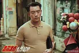 胖成170斤的郑恺膨胀了！为戏增肥每天吃五顿，双层肚腩太辣眼图片