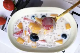 最近很火的夏日甜品，芒果西米露，简单0失败，在家做好吃又健康图片