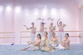 凉都“一字马”女孩郭梦婷：网红是个标签 而我只为自己代言图片