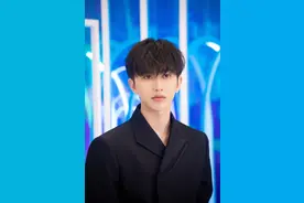 6分钟突破4000万，刷新平台历史记录！蔡徐坤正式称霸华语乐坛图片