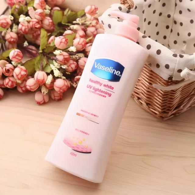 身体乳抹了后洗澡有点滑