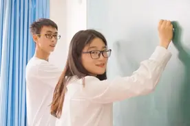 神仙爱情！成都超牛“学霸情侣”：同年考入同校同专业，如今携手考研985！图片