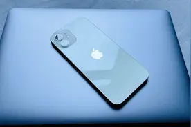 为什么有人宁愿花5599元买iPhone12，也不愿多花500买iPhone13？图片