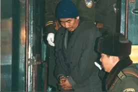 中俄列车大劫案，抢劫奸辱震惊中央，18年跨国追捕，惊心动魄图片