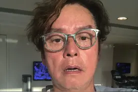 71岁谭咏麟也翻车？被曝睡粉女生比他小4轮，网友直呼太离谱图片