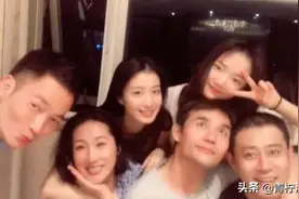 清平乐演员聚会：戏外张妼晗比徽柔美，边程老成，任敏亲密搂王凯图片