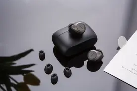 拳打Bose，脚踢Airpods Pro，1999的北欧降噪大王香疯了图片