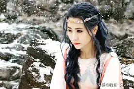 《幻城》莲姬本是三界最美的公主，却被迫沦为复仇的棋子一世可悲图片