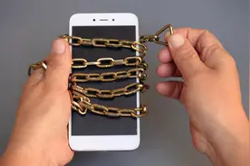 出现这4种情况，请尽快关掉手机，可能有人正在“监听”你图片