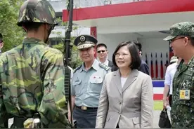 国民党干部：台军部队早绿化，30岁以下军人支持民进党占八成图片